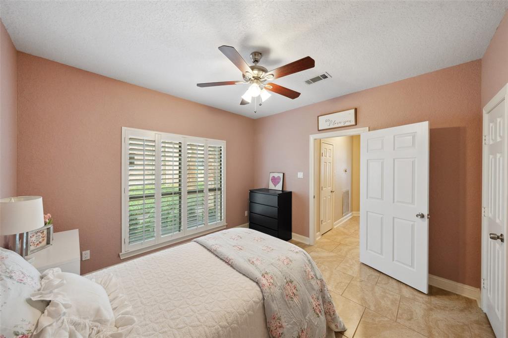 90 Waterford Way, Montgomery, Texas image 25