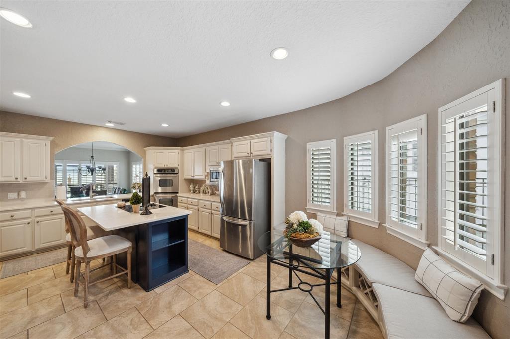 90 Waterford Way, Montgomery, Texas image 14