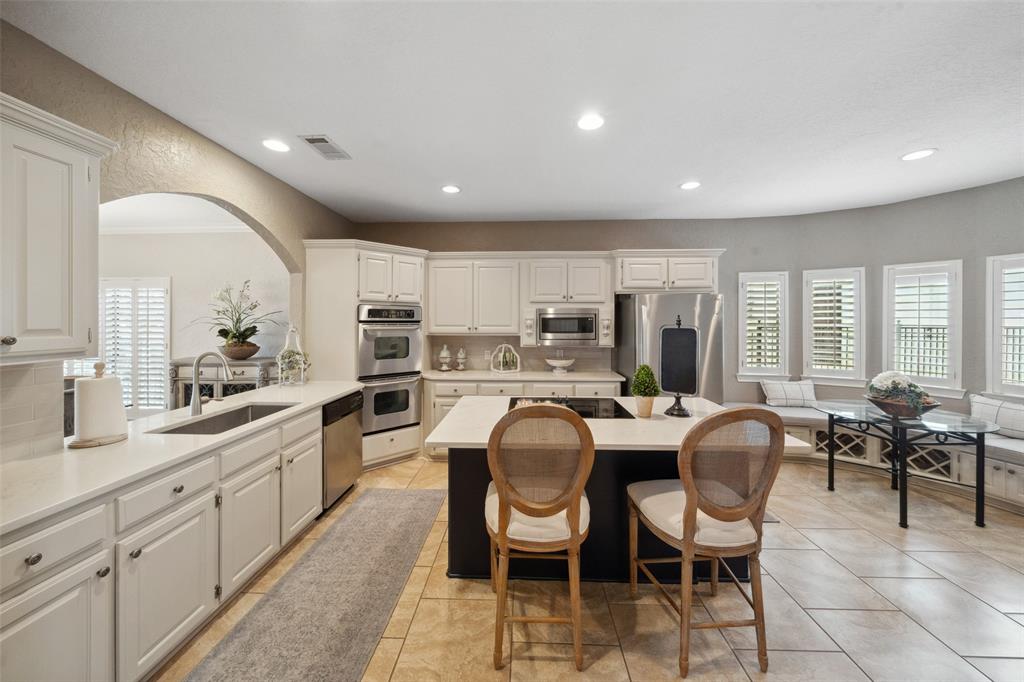 90 Waterford Way, Montgomery, Texas image 13
