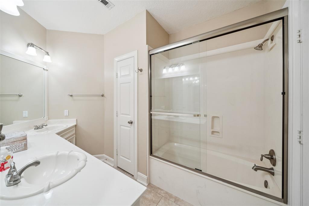 90 Waterford Way, Montgomery, Texas image 26
