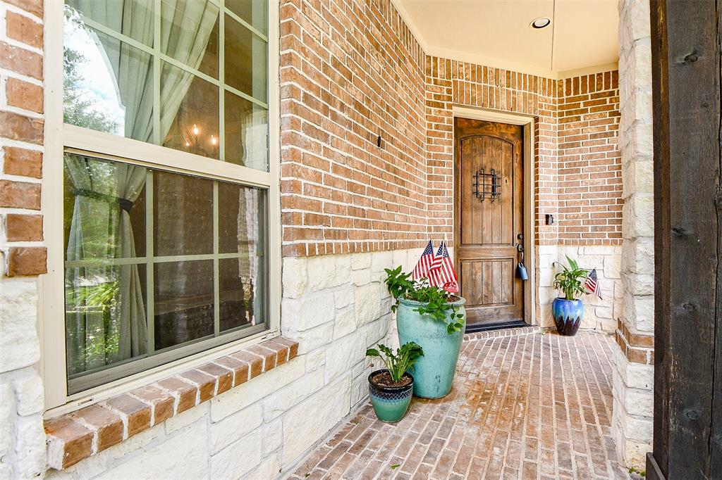 5906 Emmit Creek Lane, Sugar Land, Texas image 3