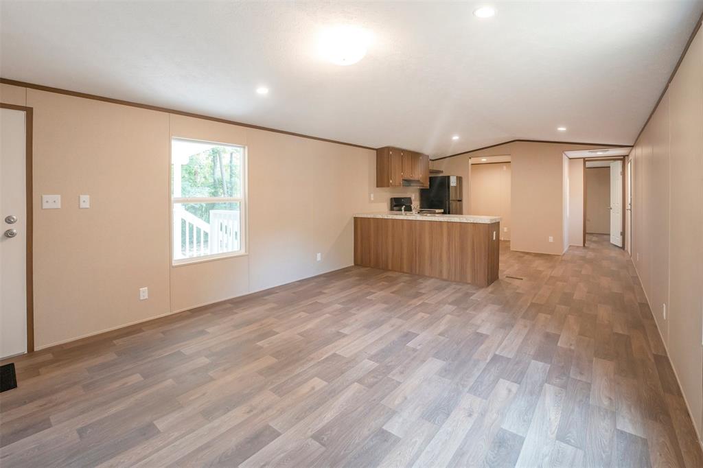 3615 Roy Bean Road, Willis, Texas image 10