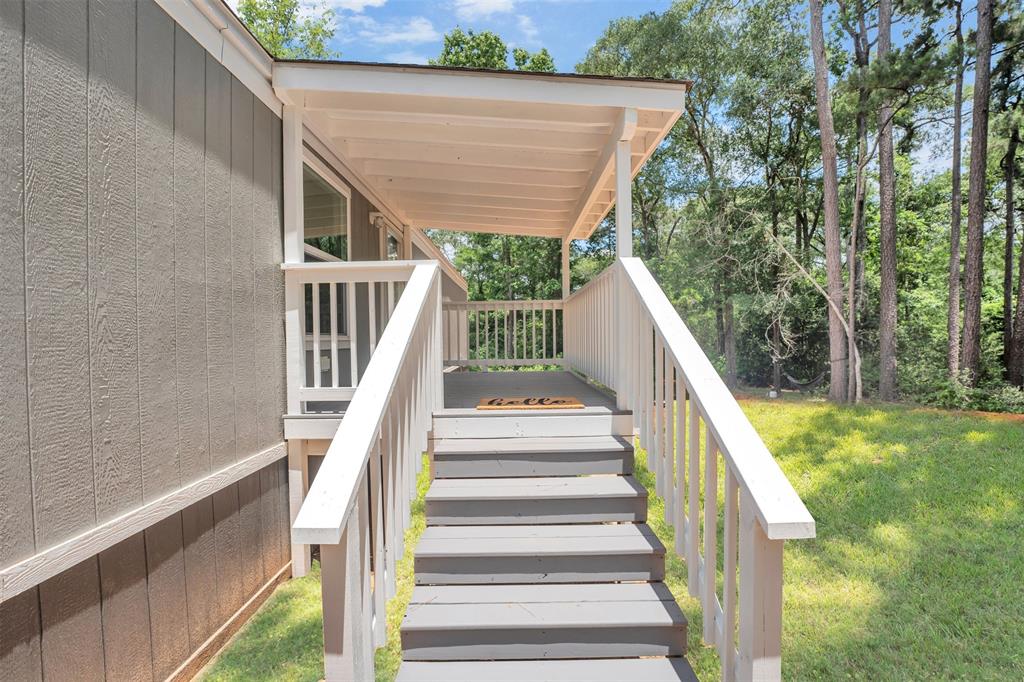 3615 Roy Bean Road, Willis, Texas image 4