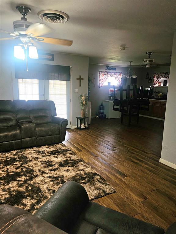 311 Tennie Street, Wharton, Texas image 7