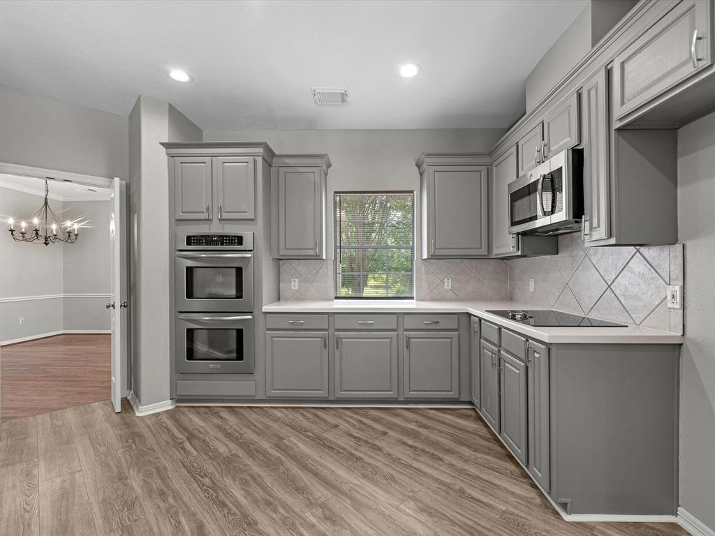 20211 Sunrise Glen Court, Spring, Texas image 18
