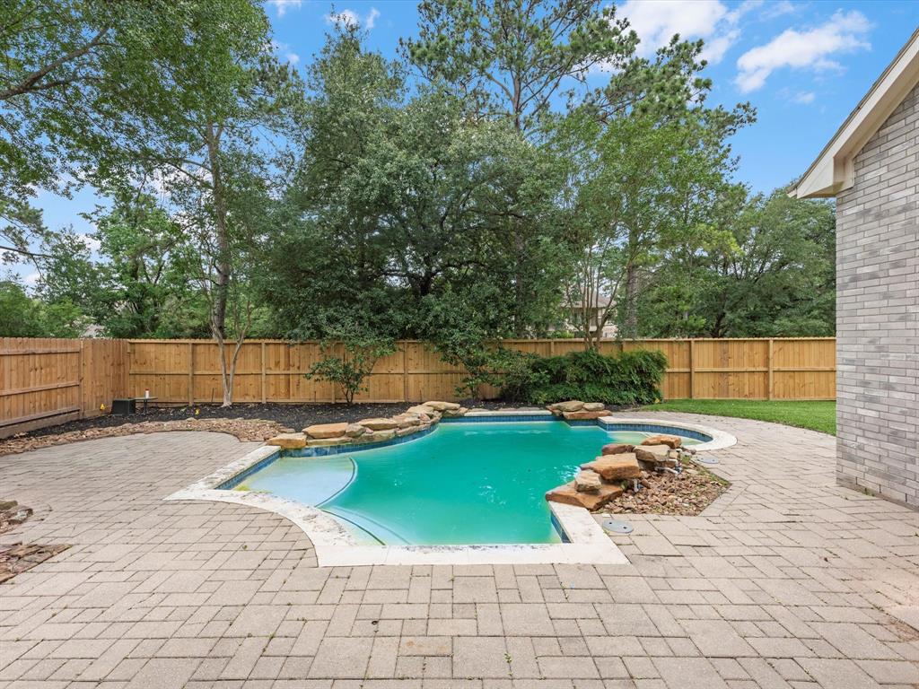 20211 Sunrise Glen Court, Spring, Texas image 40