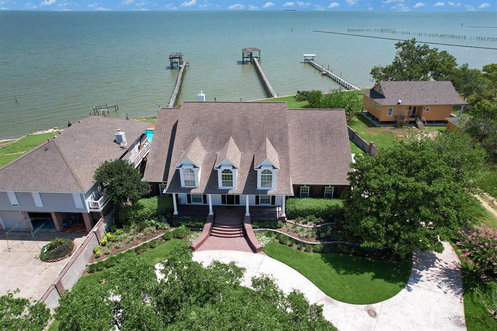 5419 W Bayshore Drive, Bacliff, Texas image 3