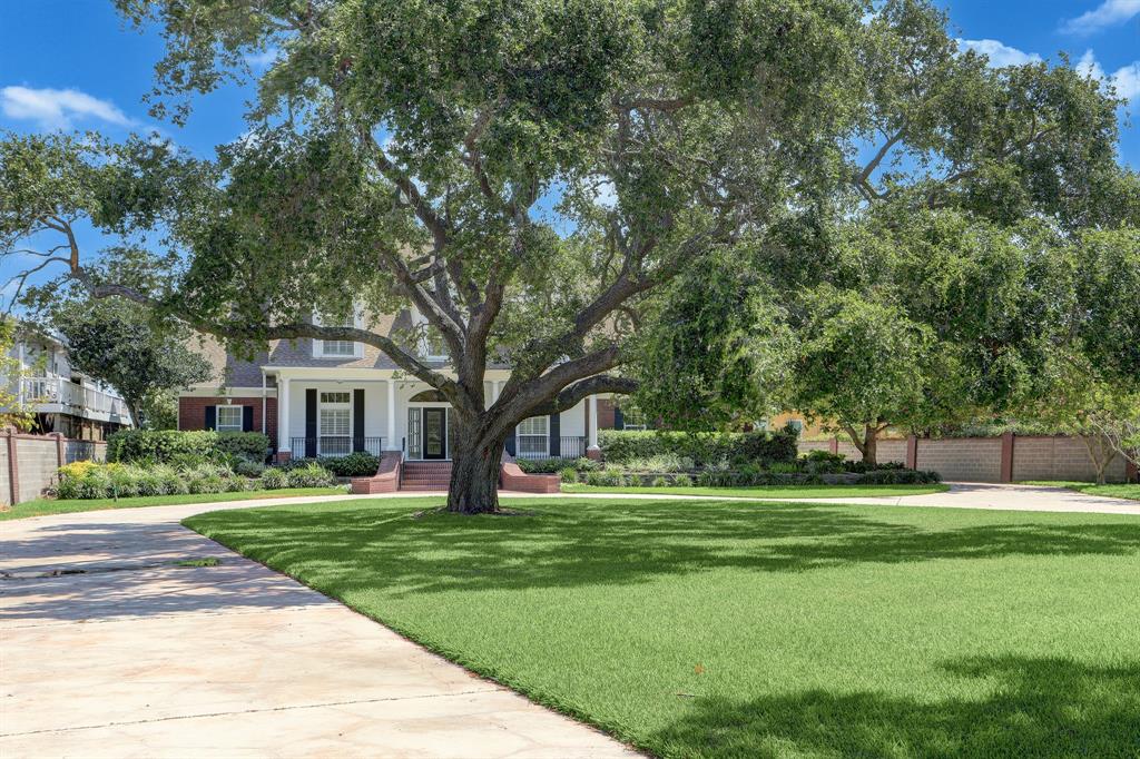 5419 W Bayshore Drive, Bacliff, Texas image 4