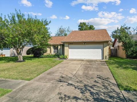 A home in League City