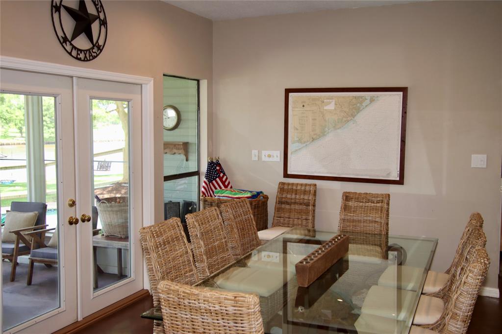 323 E County Road 461b, Brazoria, Texas image 13