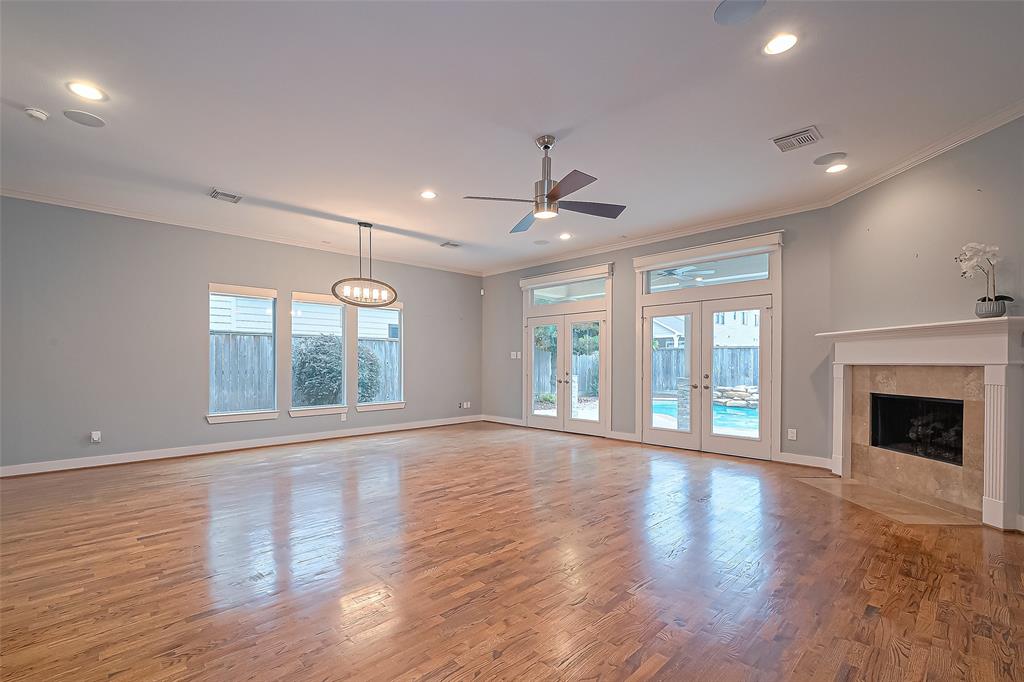 Houston, Texas 77007, United States, 3 Bedrooms Bedrooms, ,3 BathroomsBathrooms,Residential,Active,185303