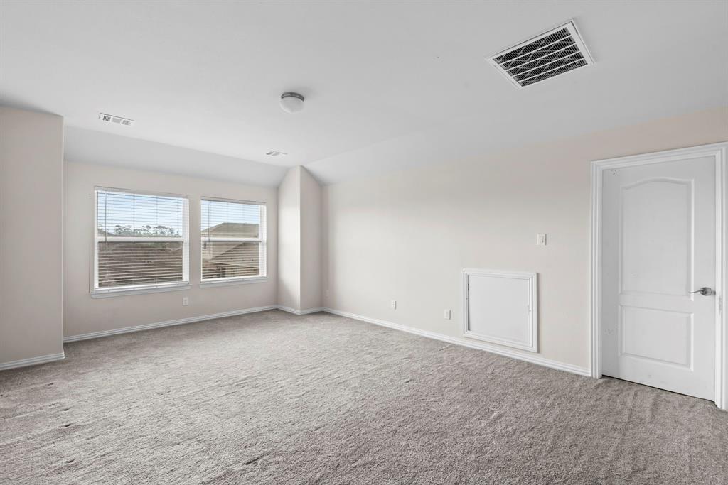10015 Chase Court, Baytown, Texas image 15