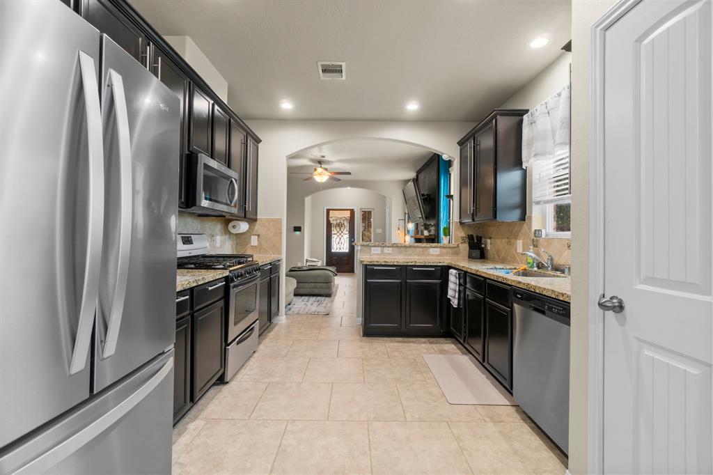 18342 Tacoma Ridge Drive, Tomball, Texas image 9