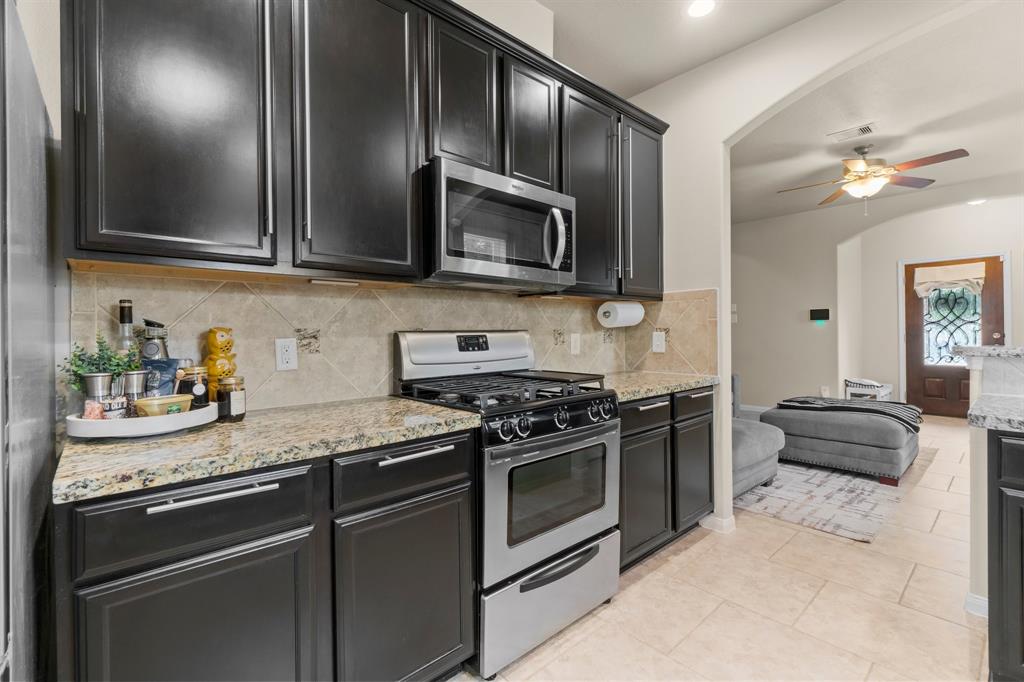 18342 Tacoma Ridge Drive, Tomball, Texas image 10