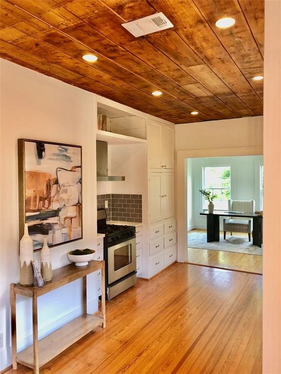 824 Sledge Street, Houston, Texas image 29