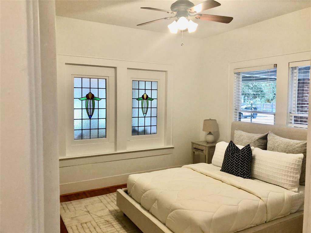 824 Sledge Street, Houston, Texas image 25