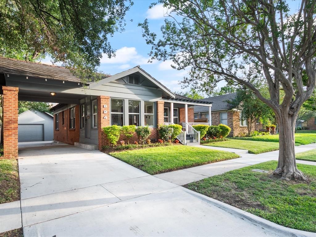 824 Sledge Street