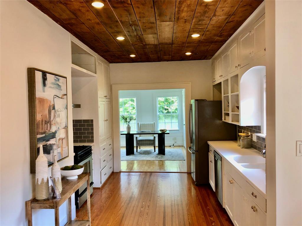 824 Sledge Street, Houston, Texas image 27