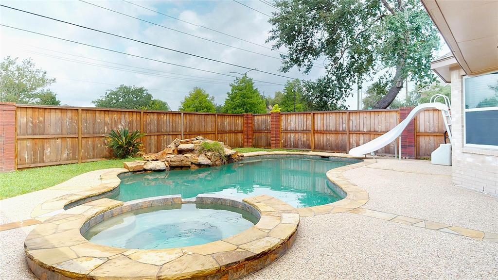 6314 Avenel Drive, Pasadena, Texas image 2