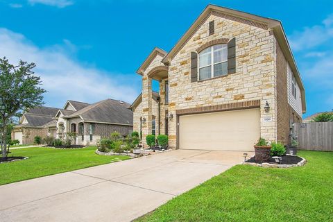 A home in Rosharon