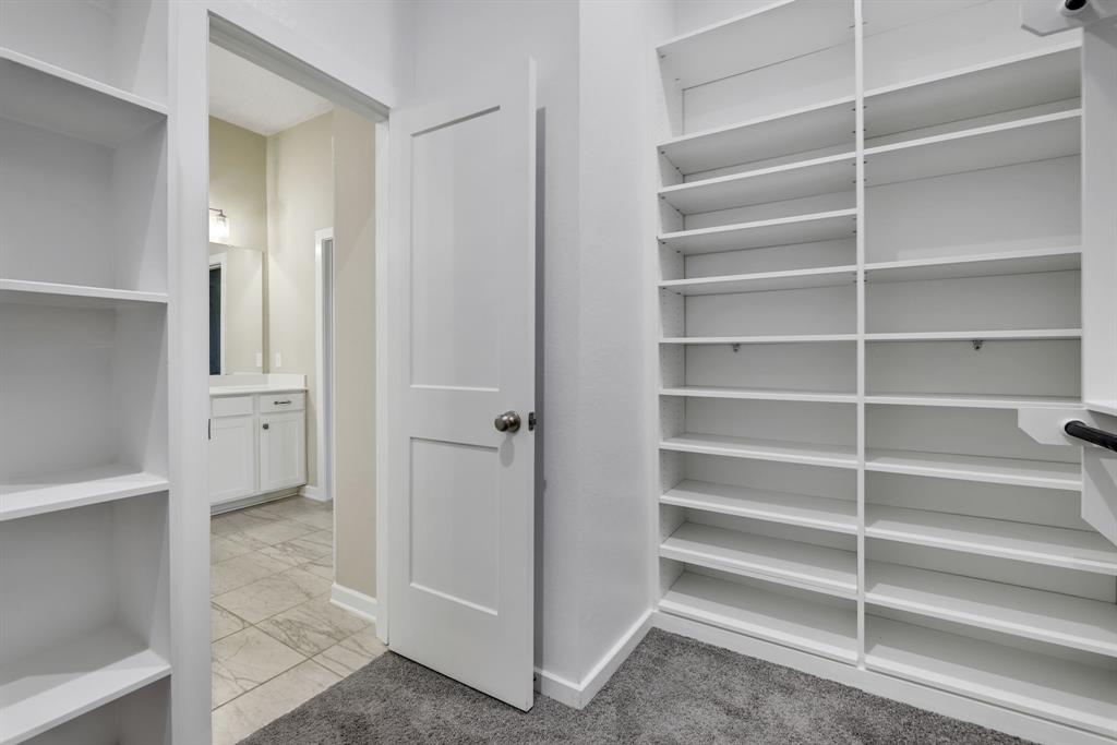 7011 Winterberry Glen Lane, Katy, Texas image 19