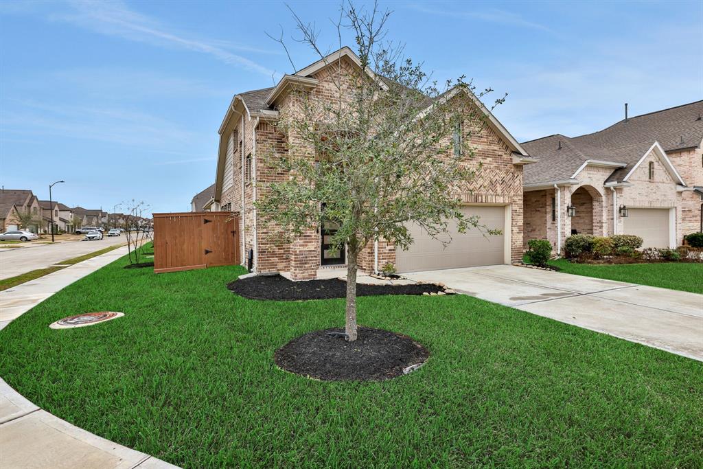 7011 Winterberry Glen Lane, Katy, Texas image 36