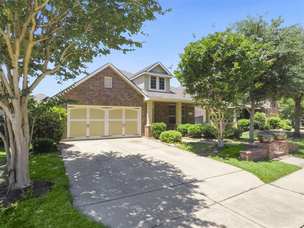 18223 E Willow Oak Bend Drive, Cypress, Texas image 2