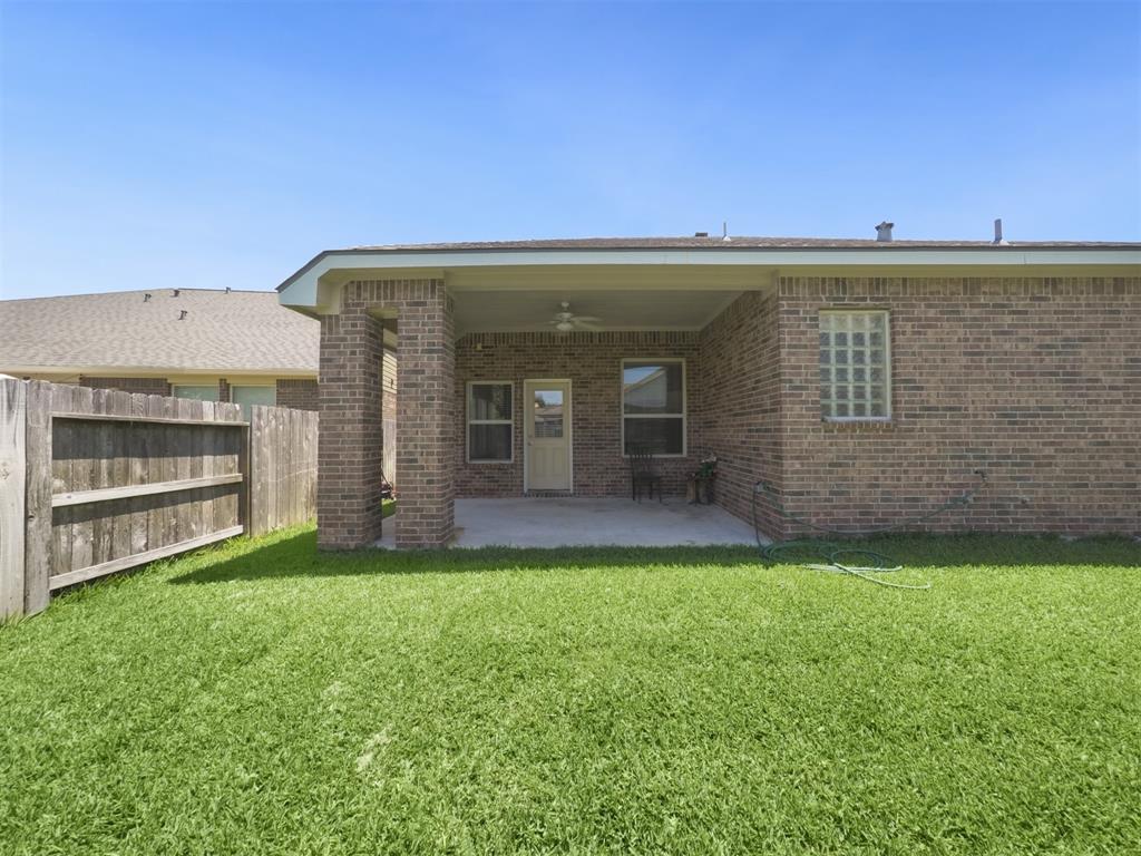 18223 E Willow Oak Bend Drive, Cypress, Texas image 25