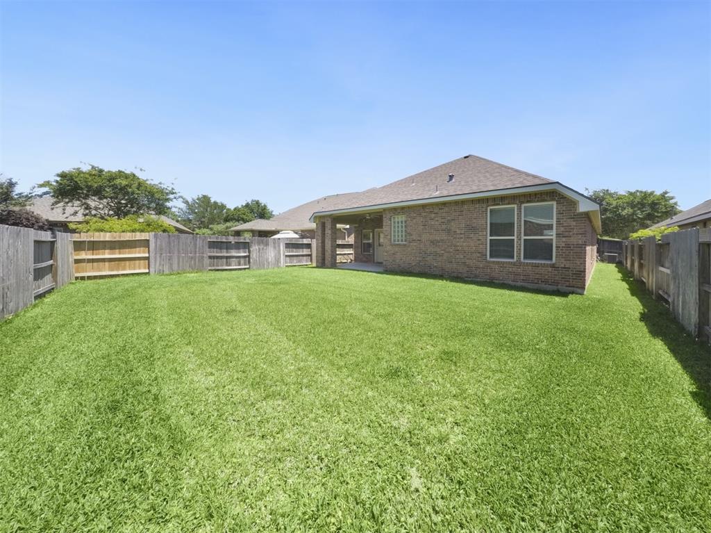 18223 E Willow Oak Bend Drive, Cypress, Texas image 27