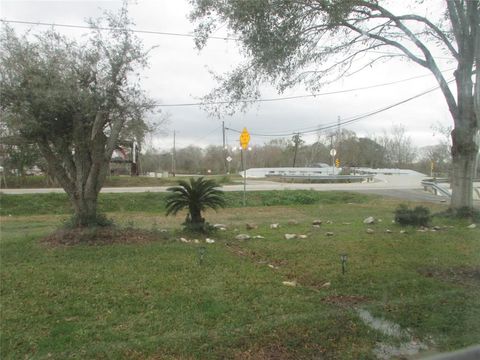 A home in Alvin