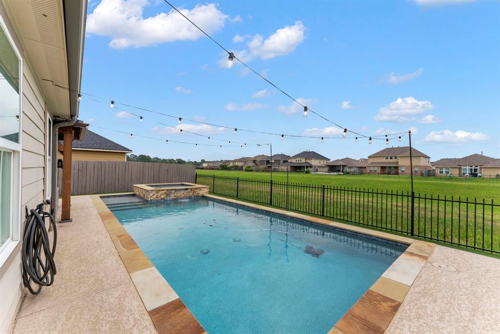 9998 Chimney Swift Lane, Conroe, Texas image 43