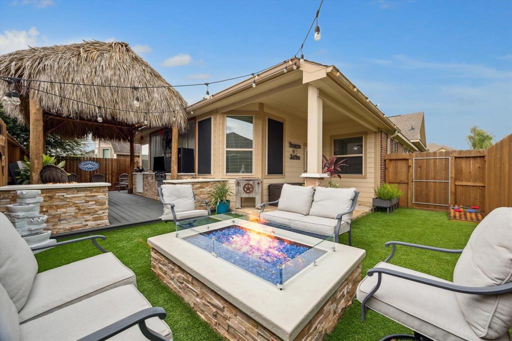 213 Lighthouse Bay Lane
