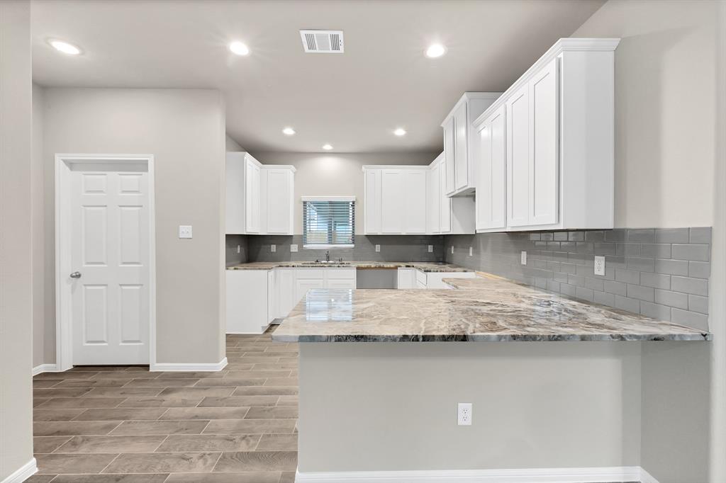 24710 Sonora Crescent Circle, Huffman, Texas image 5