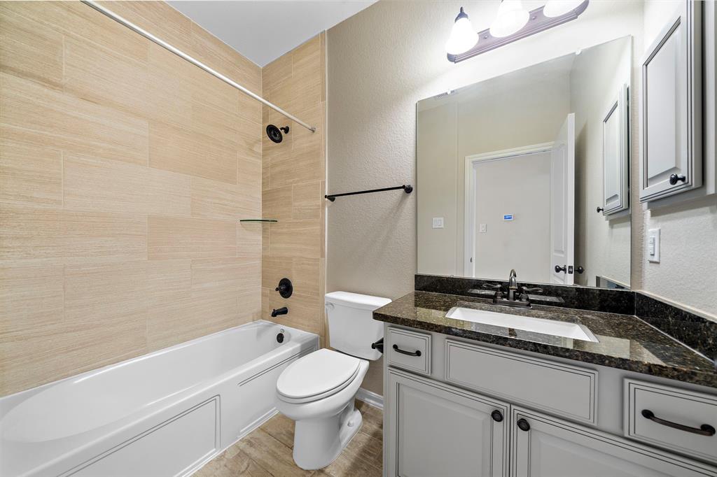 23906 Hartford Springs Trail, Katy, Texas image 15