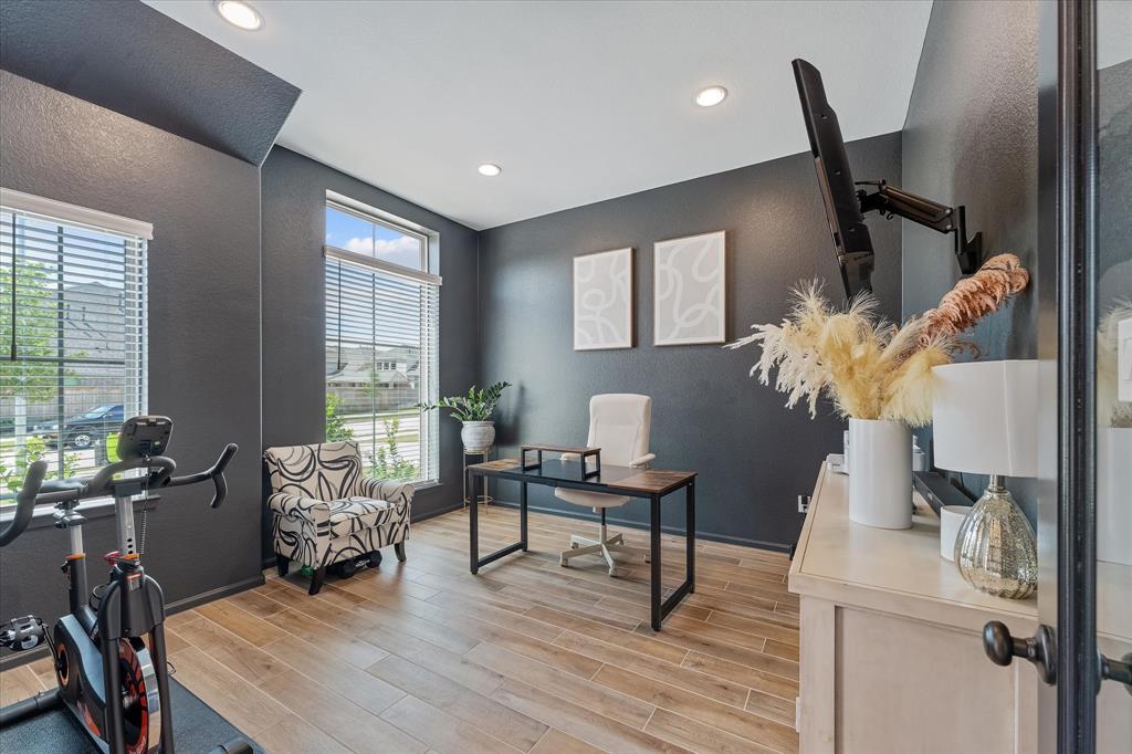 10606 Beacon Harbor Way