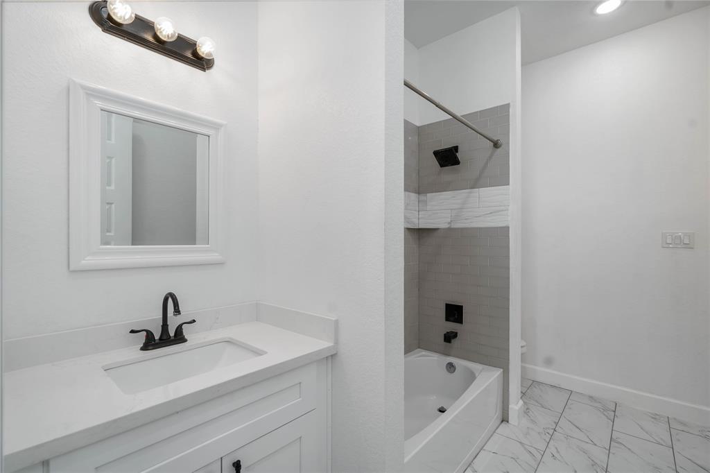 27910 Park Cove Court, Rosharon, Texas image 26