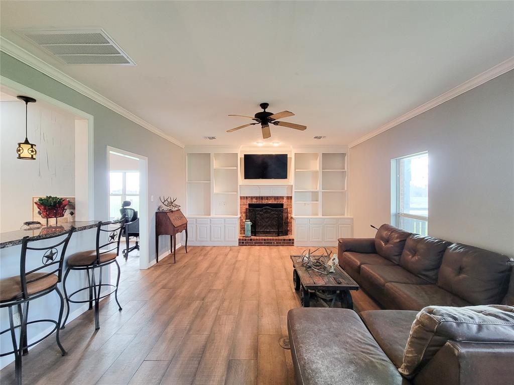 2737 Pyka Road, Sealy, Texas image 12