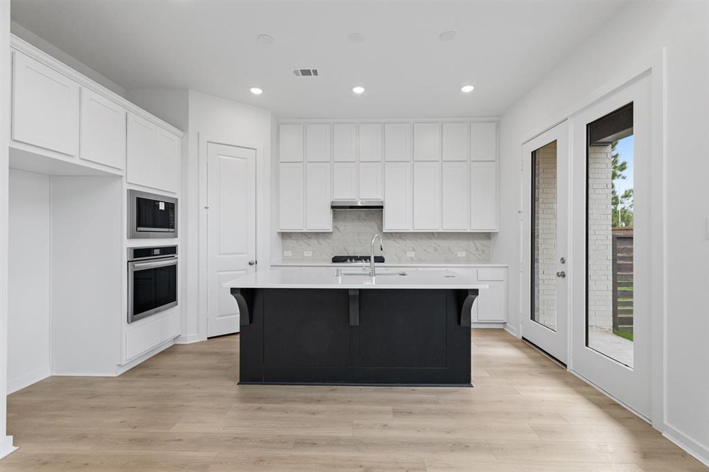 16518 Amber Patina Ln, Cypress, Texas image 2