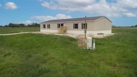 Manufactured Home in Guy TX TR 31 FM 1994 2.jpg