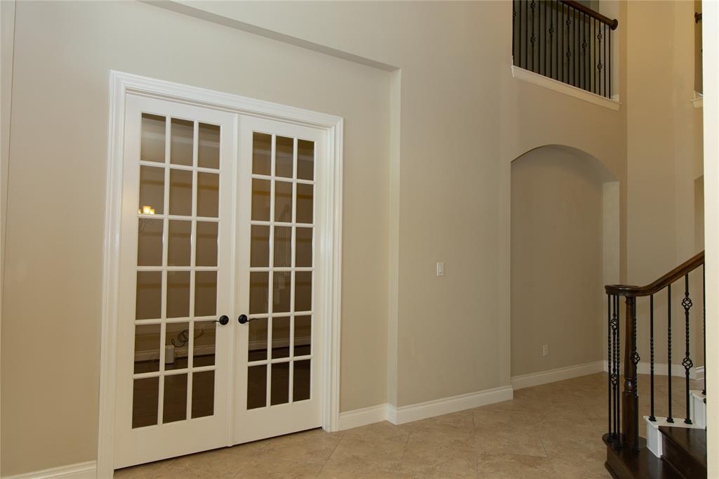 5702 Artesian Park Drive