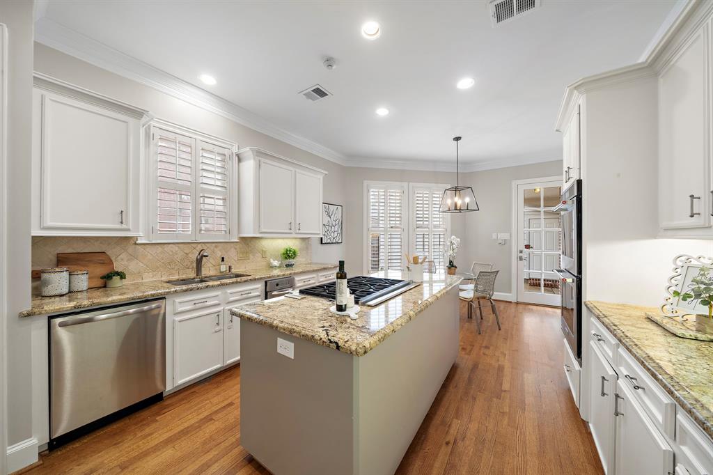 5808 Fordham Street, Houston, Texas image 14