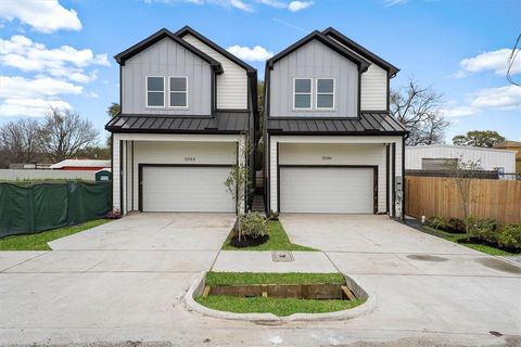 Single Family Residence in Houston TX 5518 Cortlandt Street.jpg