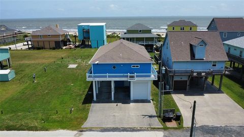 Photo of 2108 Mills, Crystal Beach, TX 77650 (MLS # 87614471)