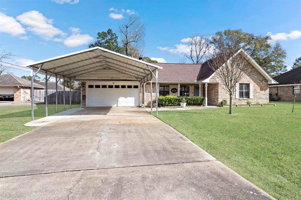 106 Greenleaf Drive, Lumberton, Texas image 3