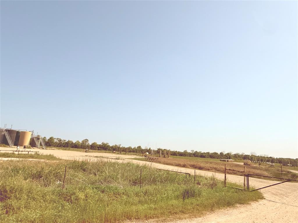 381 Cr-171, Danbury, Texas image 16