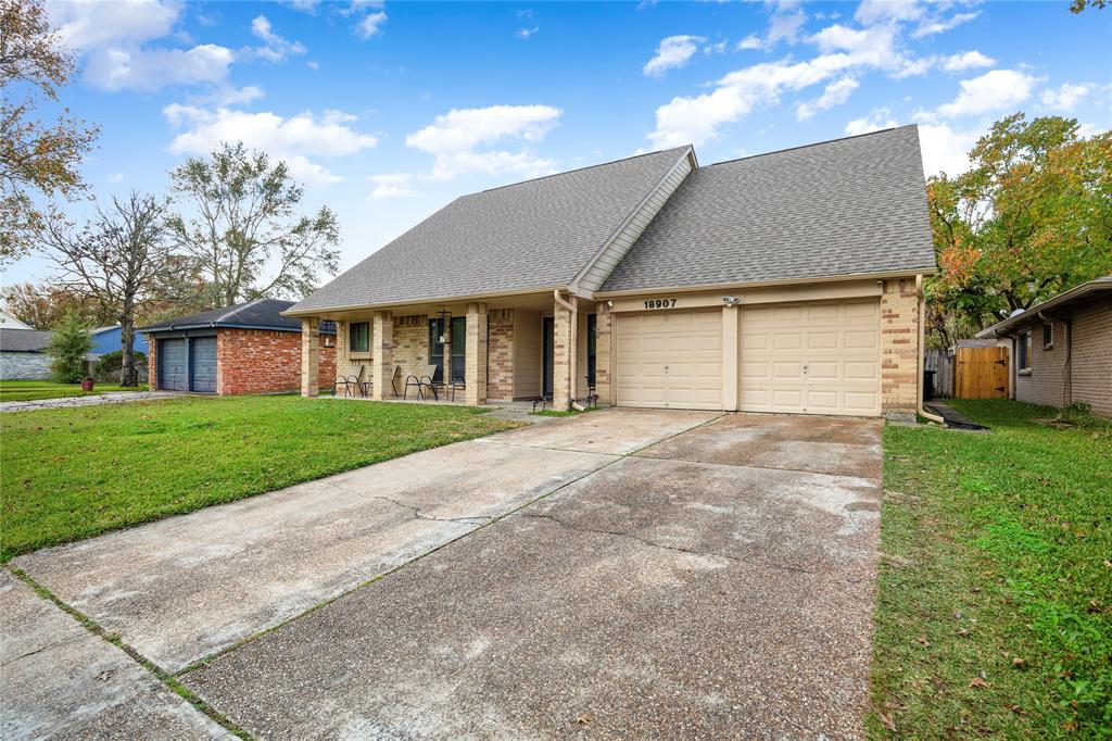 18907 Oak Bower Drive, Humble, Texas image 2