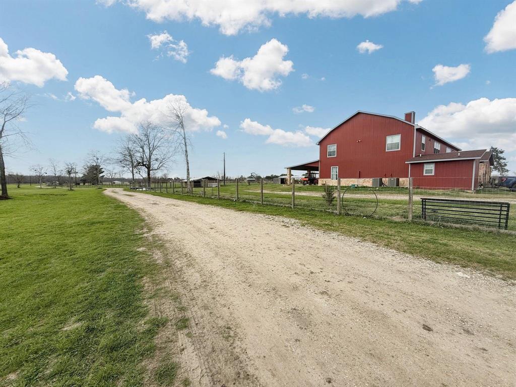 8570 Sunny Side Road, Hempstead, Texas image 21