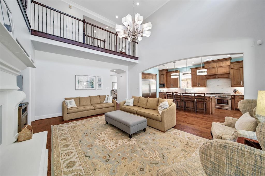 25306 Springwood Lake Drive, Katy, Texas image 13