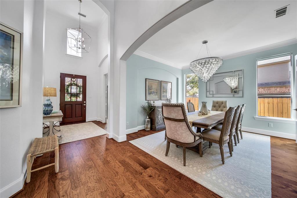 25306 Springwood Lake Drive, Katy, Texas image 8