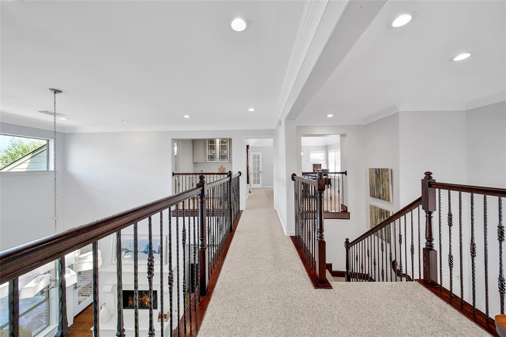 25306 Springwood Lake Drive, Katy, Texas image 33